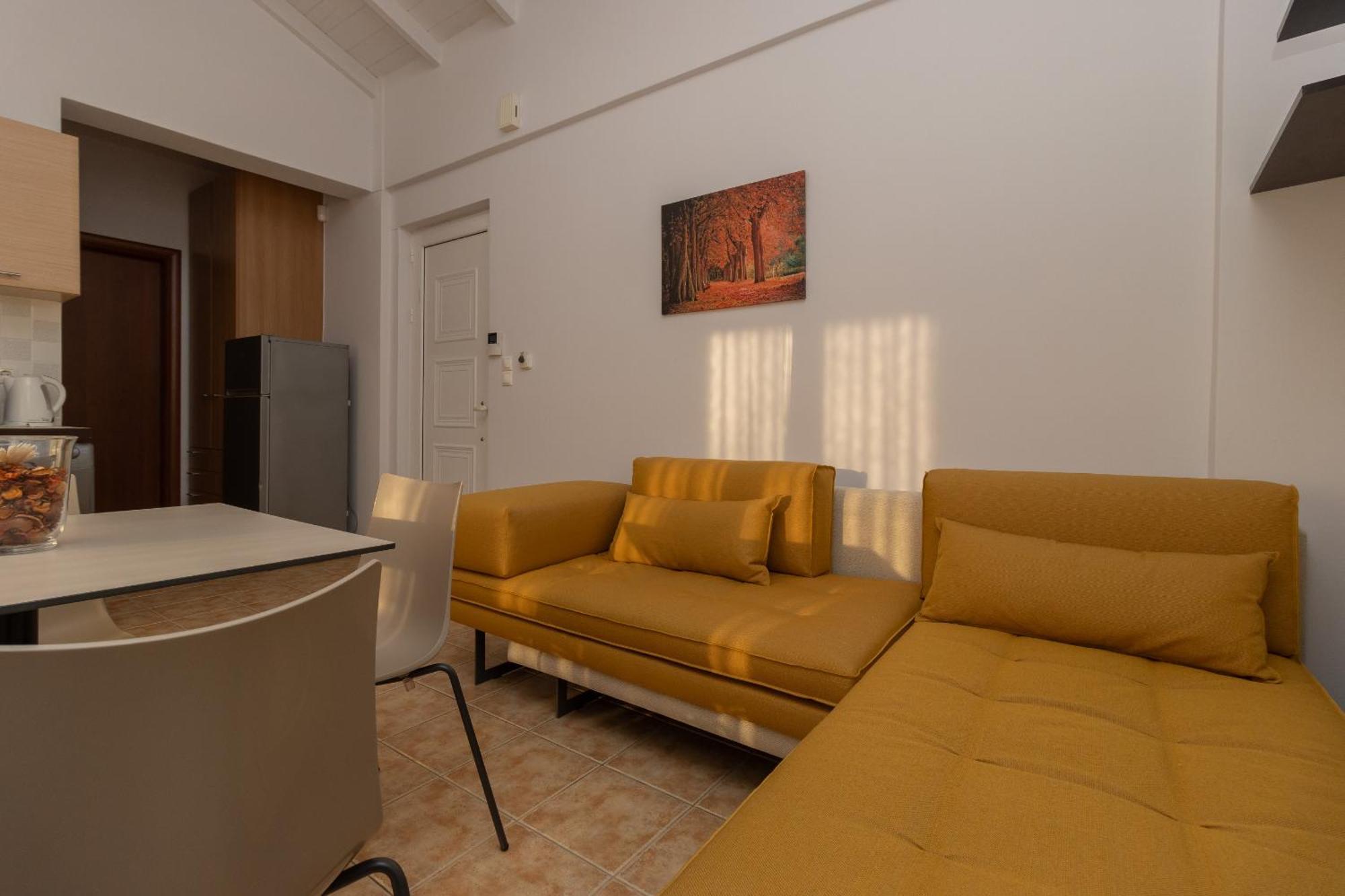 Lagouvardos Apartments Marathopoli Exterior photo