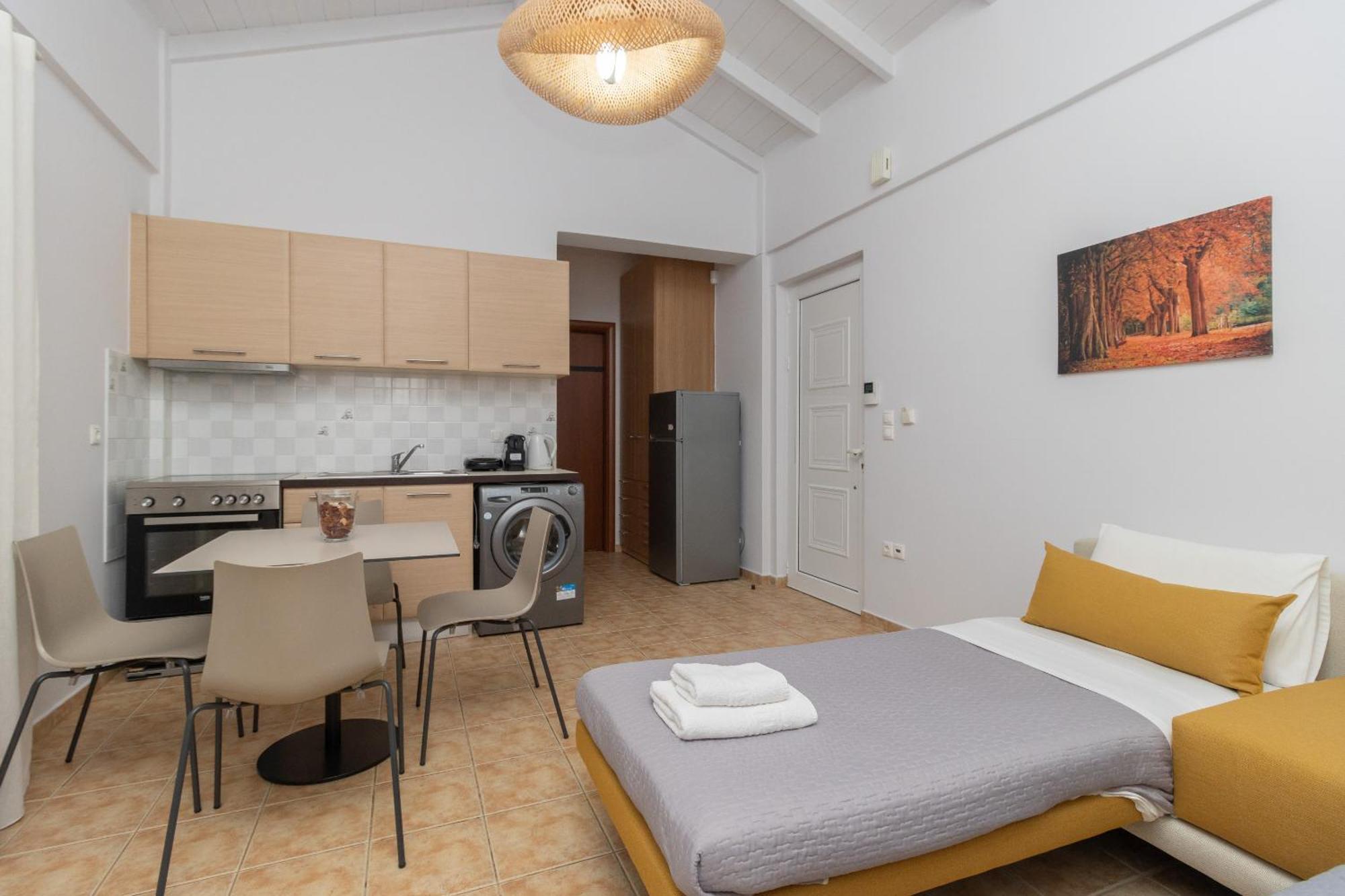 Lagouvardos Apartments Marathopoli Exterior photo